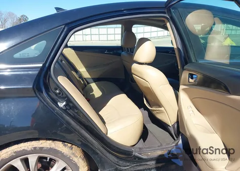 2013 Hyundai Sonata Limited z USA, uszkodzony, nr VIN 5NPEC4AC0DH545475